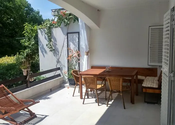 Lena Appartement