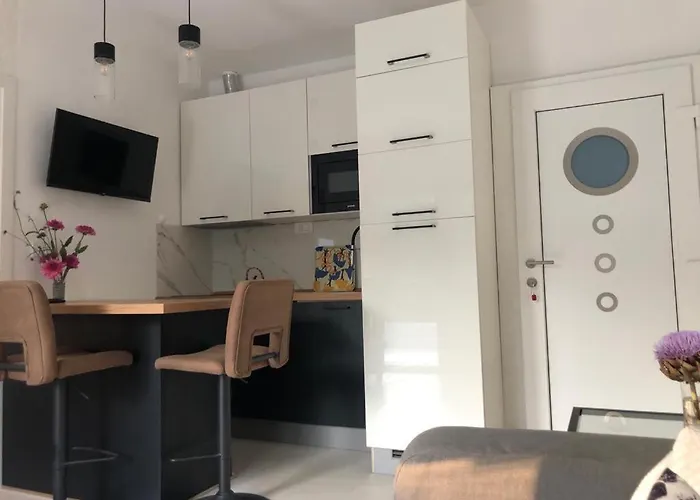 Lena Appartement