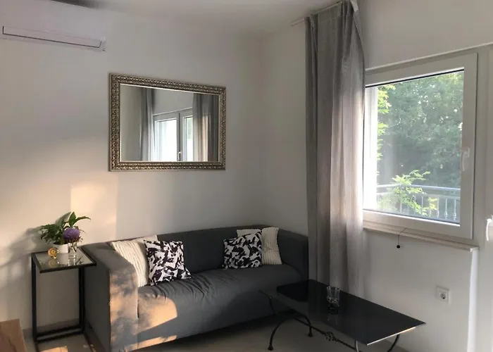 Appartement Lena *
